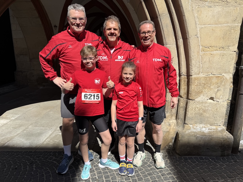 Sonnenschein und gute Leistungen: TKJ Sarstedt beim Wedekindlauf in Hildesheim